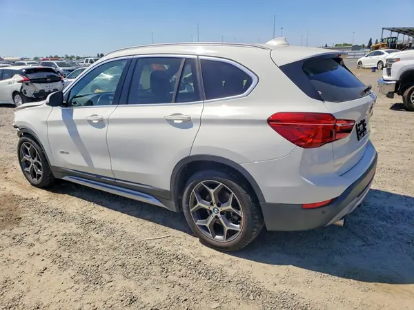 WBXHT3Z38G4A51831 2016 BMW X1 - Image 2
