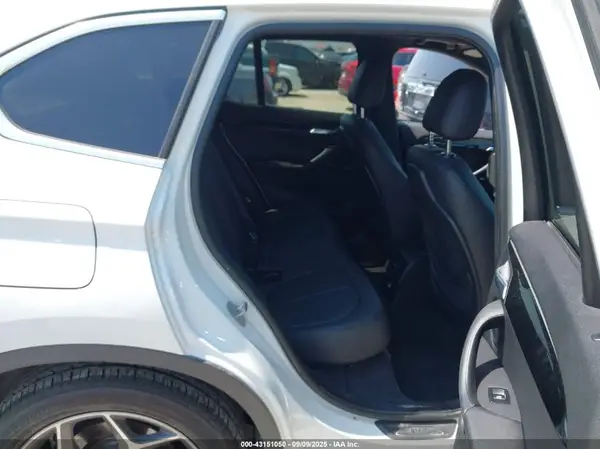 WBXHT3Z38H4A52057 2017 BMW X1 - Image 8
