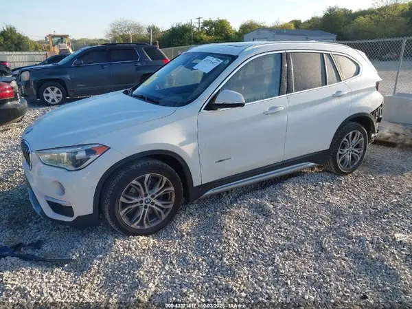 WBXHT3Z38H4A54620 2017 BMW X1 - Image 2