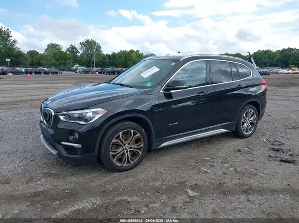 WBXHT3Z38H4A57923 2017 BMW X1 - Image 2