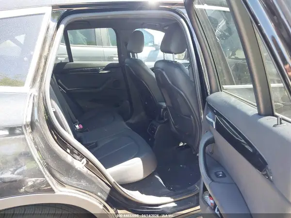WBXHT3Z38J4A66594 2018 BMW X1 - Image 8
