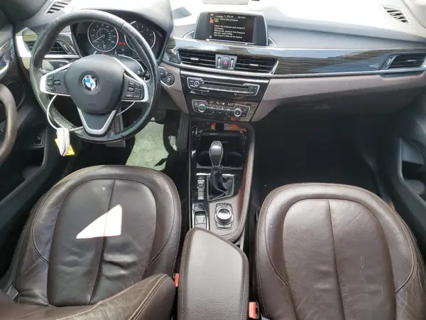 WBXHT3Z39G4A49408 2016 BMW X1 - Image 8