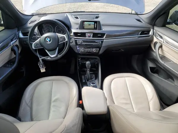 WBXHT3Z39G4A50798 2016 BMW X1 - Image 8