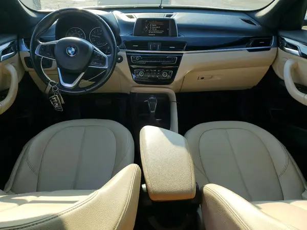 WBXHT3Z39H4A54450 2017 BMW X1 - Image 8