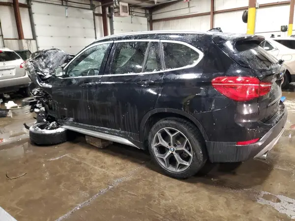 WBXHT3Z39H4A57722 2017 BMW X1 - Image 2