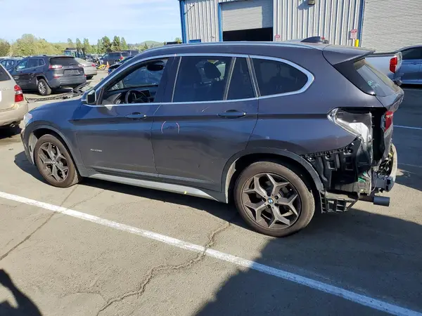 WBXHT3Z3XH4A53730 2017 BMW X1 - Image 2