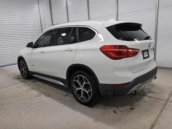 WBXHT3Z3XH4A53940 2017 BMW X1 - Image 2