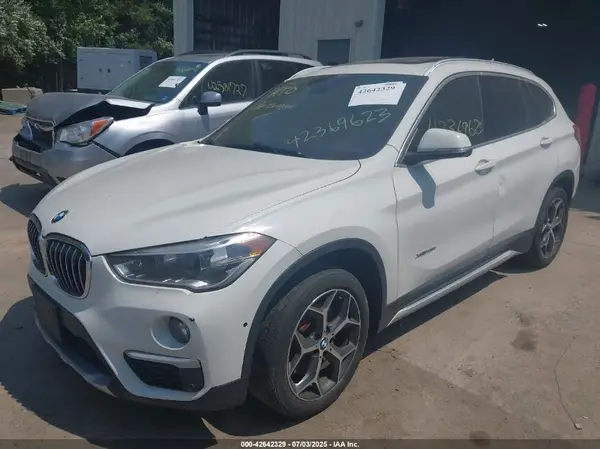 WBXHT3Z3XH4A65599 2017 BMW X1 - Image 2