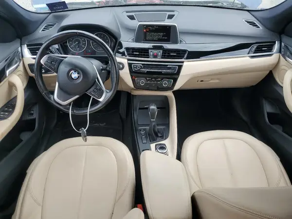WBXHU7C30H5H32610 2017 BMW X1 - Image 8