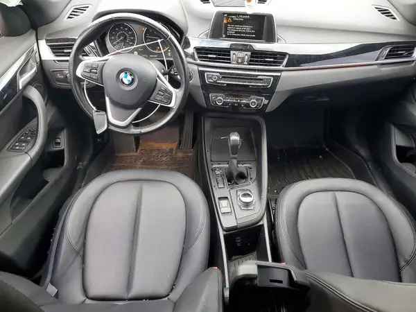 WBXHU7C30H5H34373 2017 BMW X1 - Image 8