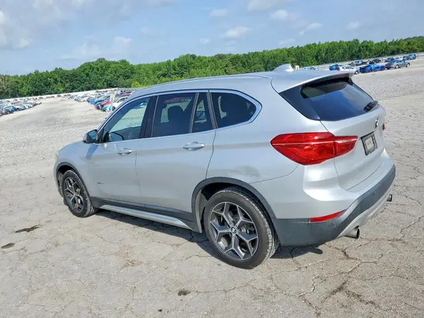 WBXHU7C30H5H34986 2017 BMW X1 - Image 2