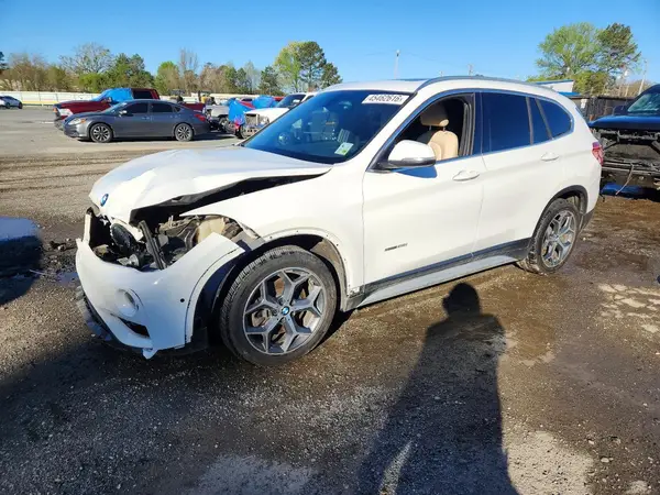 WBXHU7C30H5H35670 2017 BMW X1 - Image 1