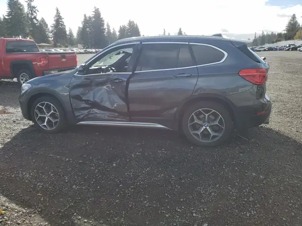 WBXHU7C30H5H35992 2017 BMW X1 - Image 2
