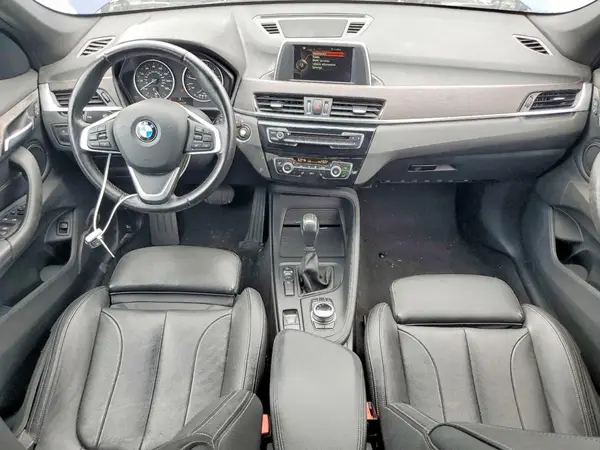 WBXHU7C30H5H36432 2017 BMW X1 - Image 8