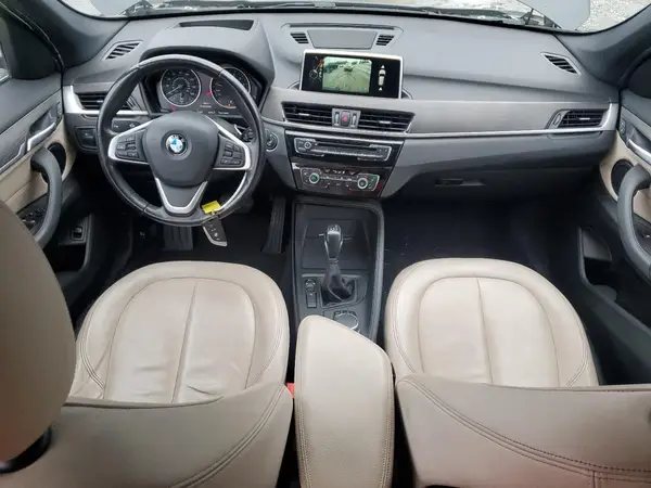 WBXHU7C30H5H36642 2017 BMW X1 - Image 8