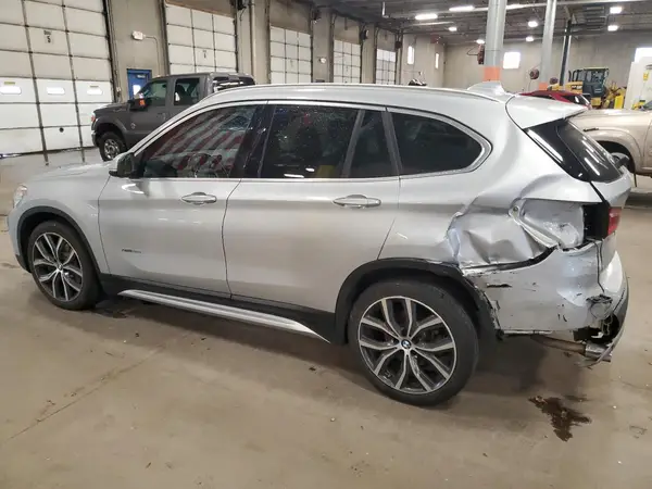 WBXHU7C30H5H38648 2017 BMW X1 - Image 2