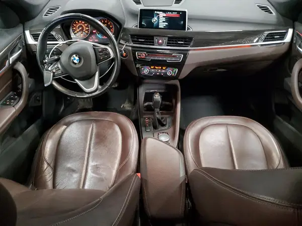 WBXHU7C30H5H38648 2017 BMW X1 - Image 8