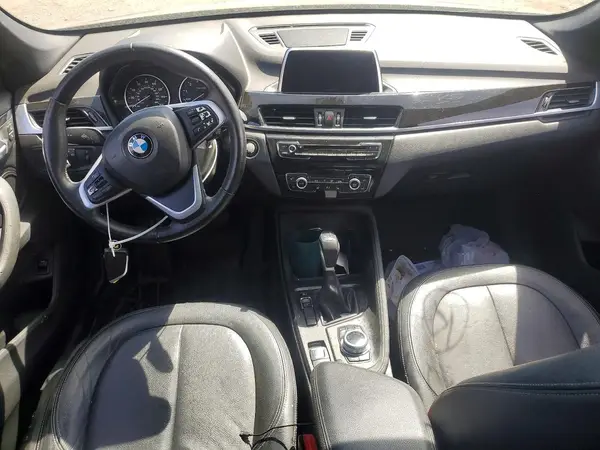 WBXHU7C30J5H41278 2018 BMW X1 - Image 8