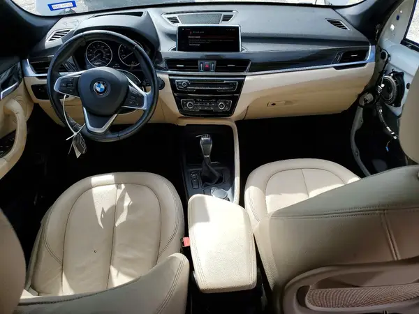 WBXHU7C30J5H43483 2018 BMW X1 - Image 8