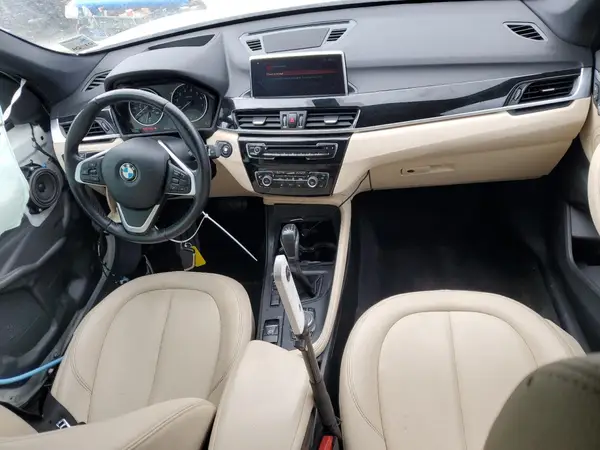 WBXHU7C30J5L04877 2018 BMW X1 - Image 8