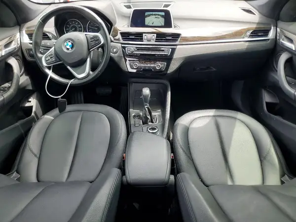WBXHU7C30J5L05298 2018 BMW X1 - Image 8