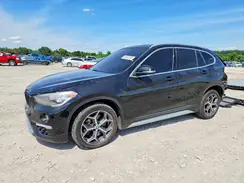 WBXHU7C30J5L09433 2018 BMW X1