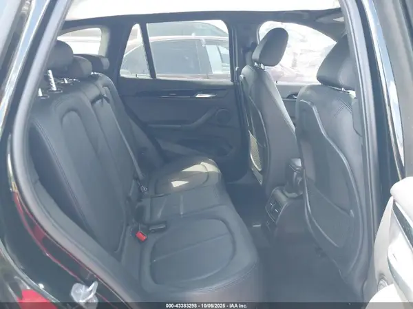 WBXHU7C30J5L09609 2018 BMW X1 - Image 8