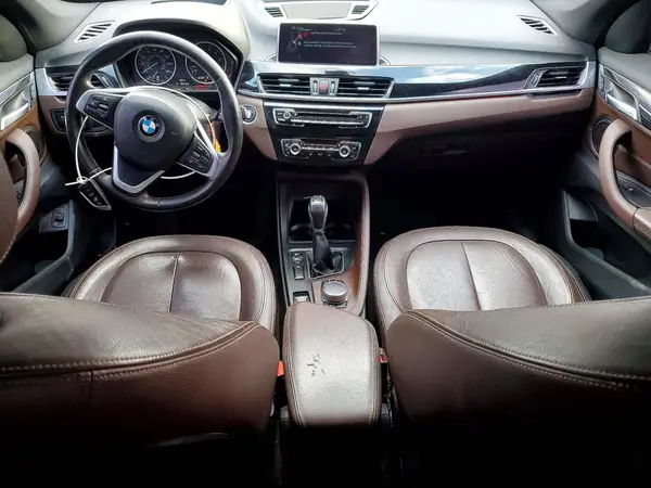 WBXHU7C31H5H32910 2017 BMW X1 - Image 8