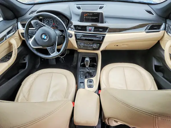WBXHU7C31H5H33345 2017 BMW X1 - Image 8