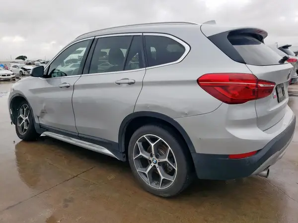 WBXHU7C31HP924930 2017 BMW X1 - Image 2