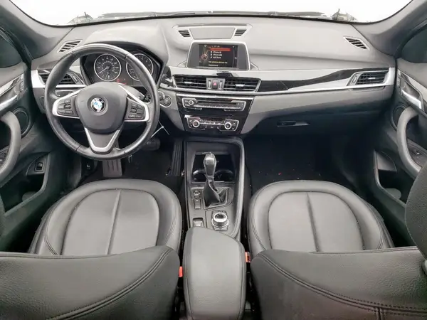 WBXHU7C31HP924930 2017 BMW X1 - Image 8