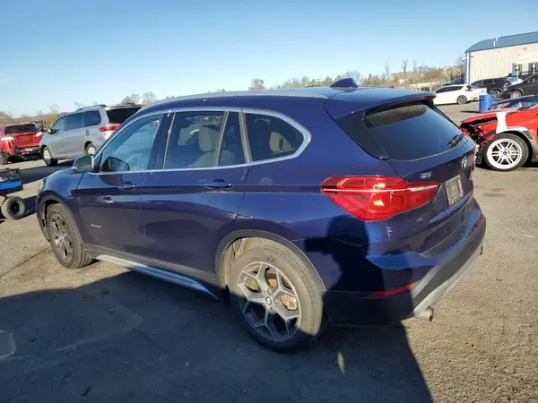 WBXHU7C31J5H39684 2018 BMW X1 - Image 2