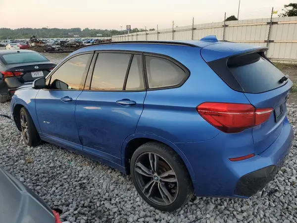 WBXHU7C31J5H40821 2018 BMW X1 - Image 2