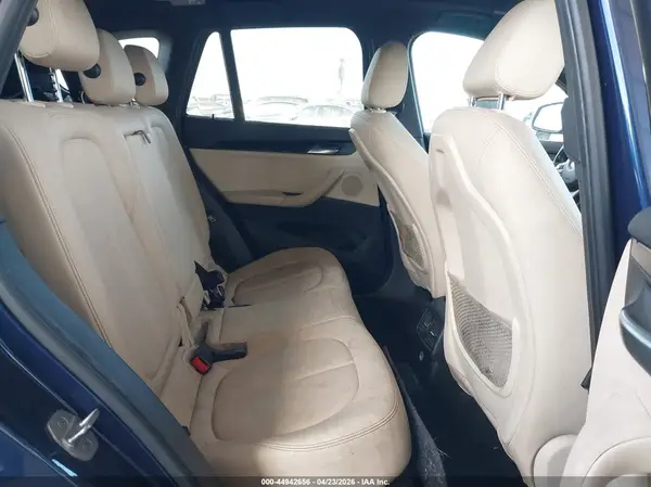WBXHU7C31J5H42262 2018 BMW X1 - Image 8