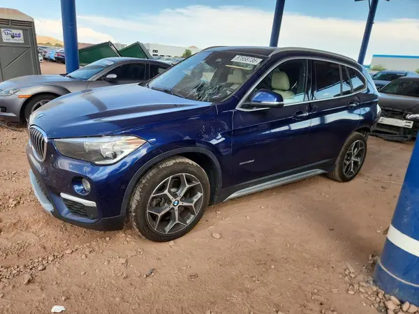 WBXHU7C31J5H43055 2018 BMW X1 - Image 1