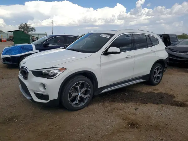 WBXHU7C31J5L07089 2018 BMW X1 - Image 1