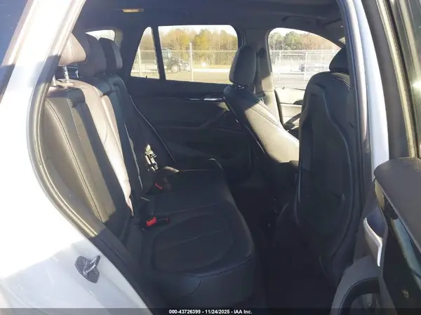 WBXHU7C31J5L07755 2018 BMW X1 - Image 8