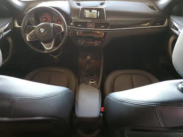 WBXHU7C32H5H33225 2017 BMW X1 - Image 8