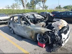 WBXHU7C32H5H34701 2017 BMW X1