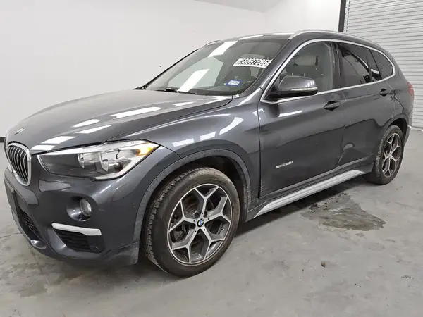WBXHU7C32H5H35525 2017 BMW X1 - Image 1