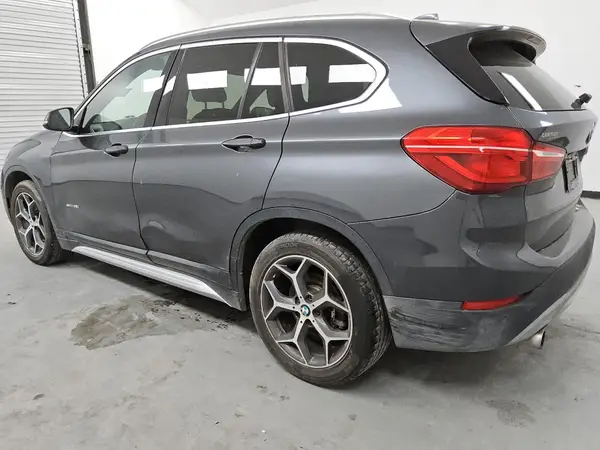 WBXHU7C32H5H35525 2017 BMW X1 - Image 2