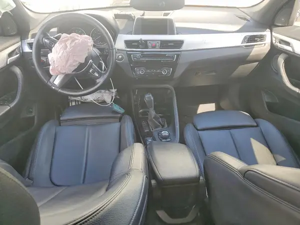 WBXHU7C32H5H37551 2017 BMW X1 - Image 8