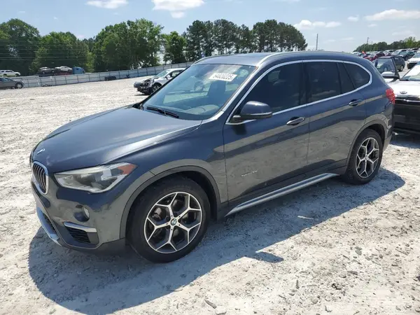 WBXHU7C32HP925374 2017 BMW X1 - Image 1