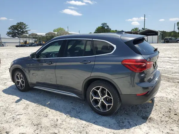 WBXHU7C32HP925374 2017 BMW X1 - Image 2