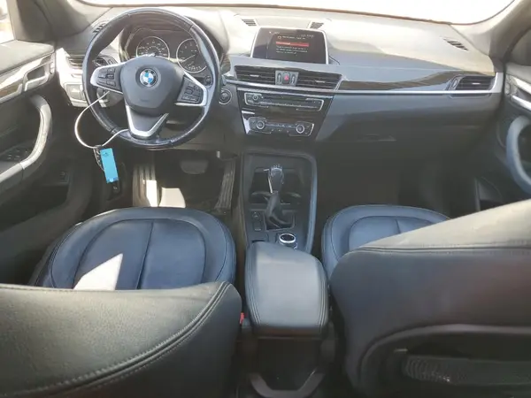 WBXHU7C32J5H39256 2018 BMW X1 - Image 8