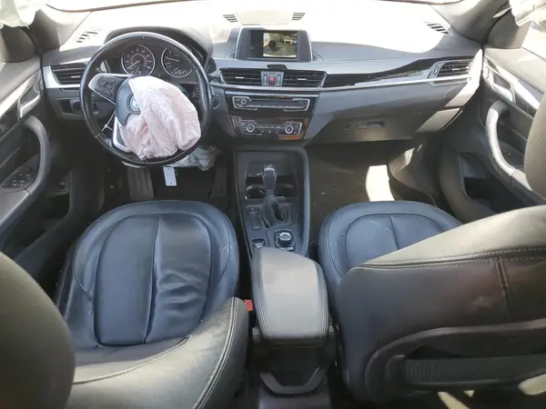 WBXHU7C32J5H39404 2018 BMW X1 - Image 8