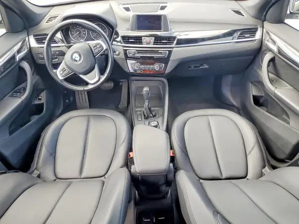 WBXHU7C32J5H39726 2018 BMW X1 - Image 8