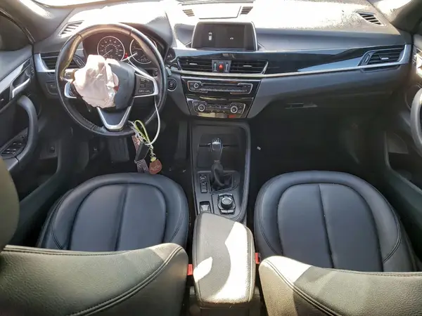 WBXHU7C32J5H40665 2018 BMW X1 - Image 8