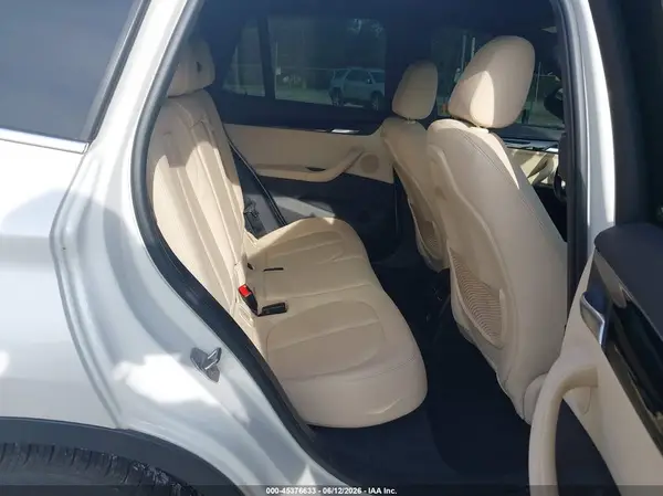 WBXHU7C32J5H40701 2018 BMW X1 - Image 8