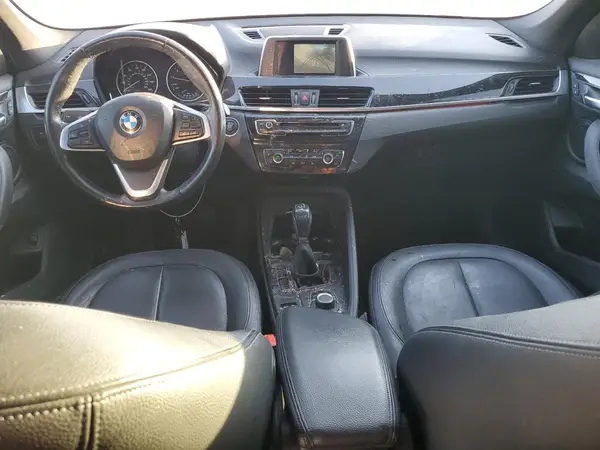 WBXHU7C32J5H41881 2018 BMW X1 - Image 8